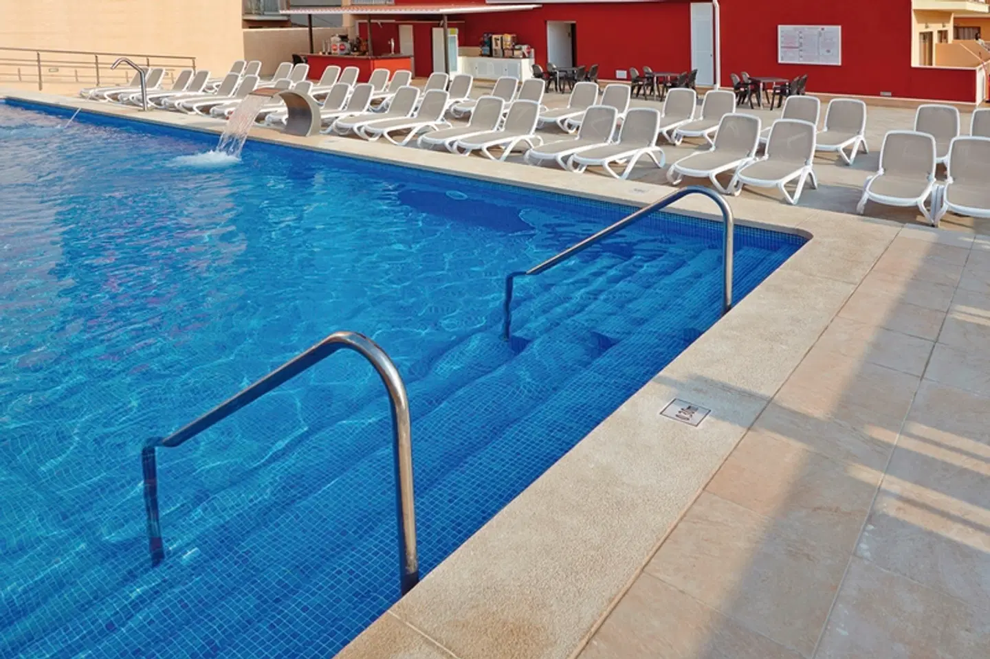 MLL Caribbean Bay OUTDOOR_POOL