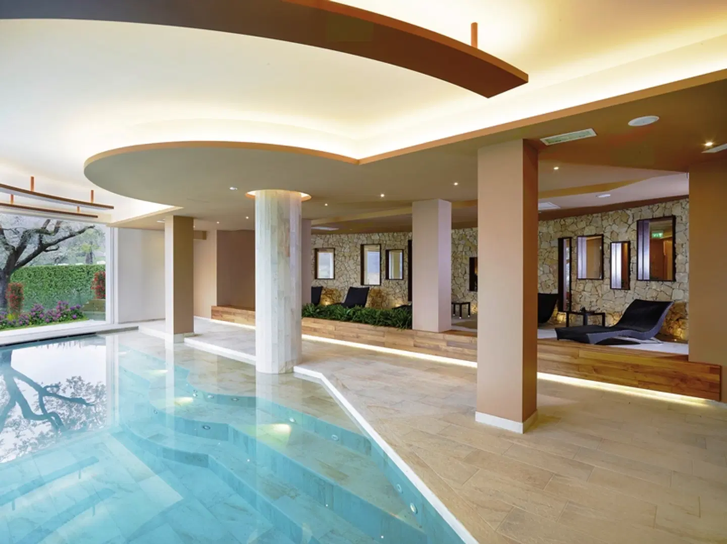 Poiano Garda Resort - Poiano Hotel Hallenbad