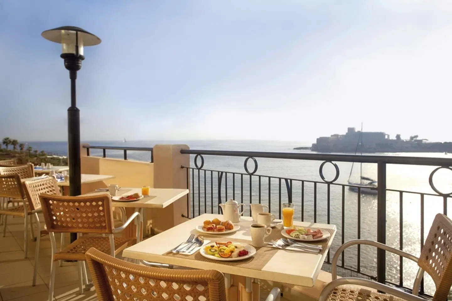 Verdi St. George's Bay Marina Restaurant