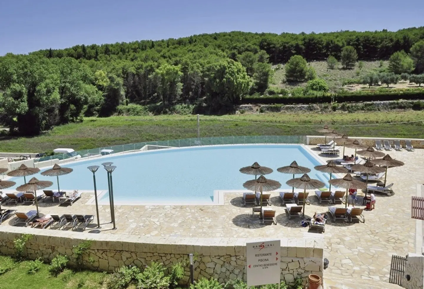 Basiliani Resort Aussenansicht