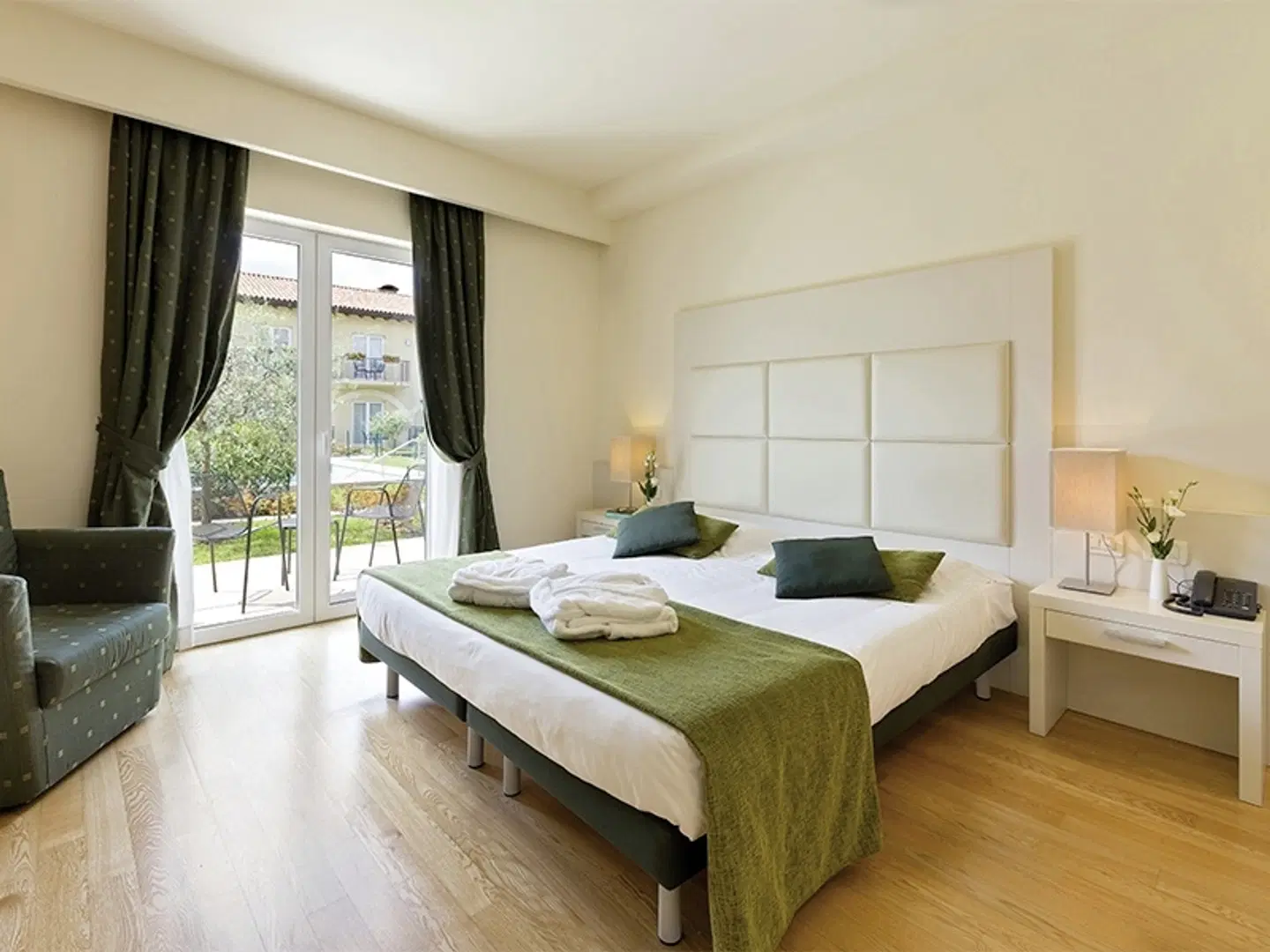 Leonardo Hotel Lago di Garda ROOM_EXAMPLE