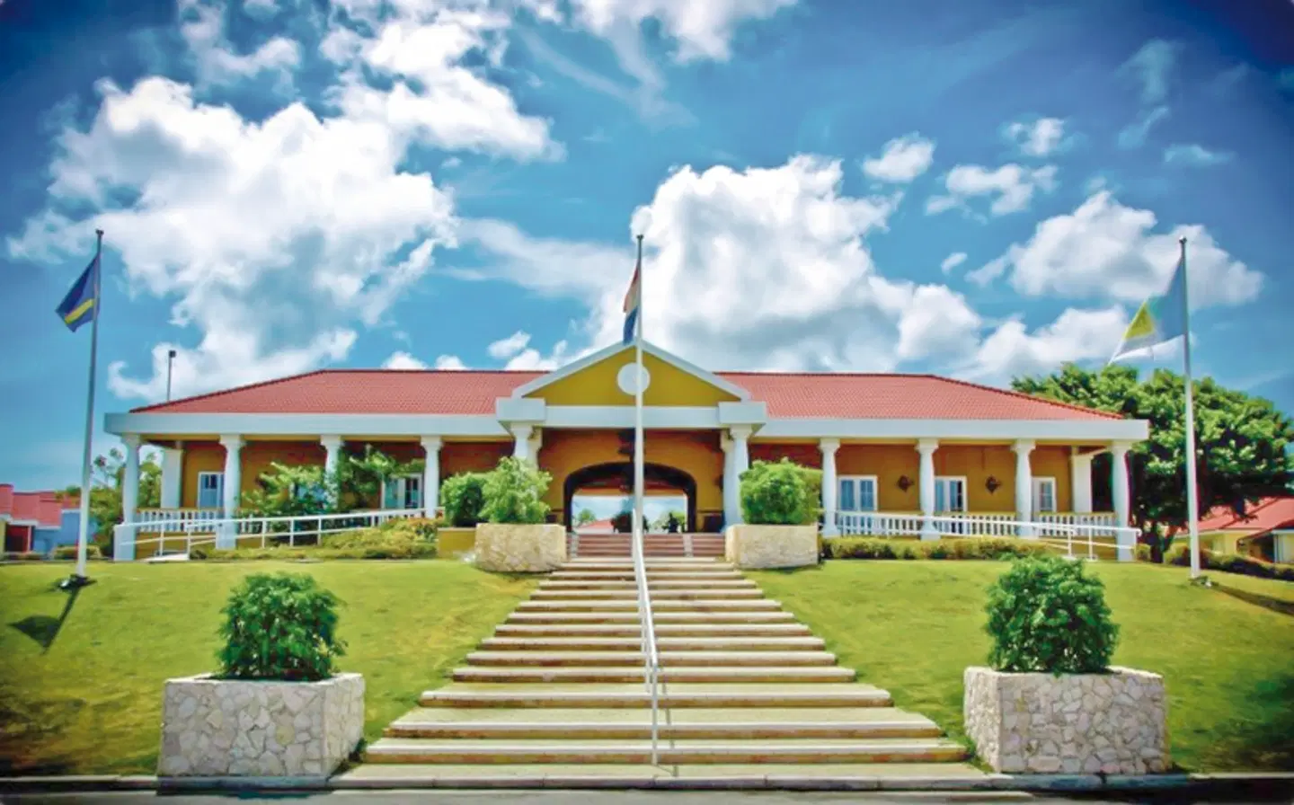 Livingstone Jan Thiel Beach Resort EXTERIOR