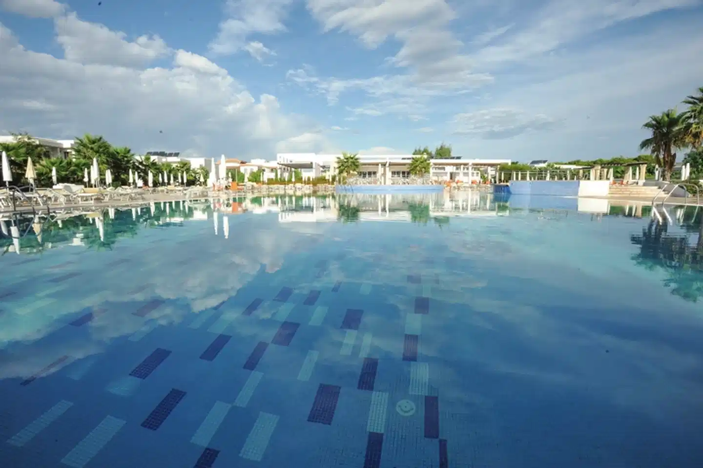 Riva Marina Resort Pool