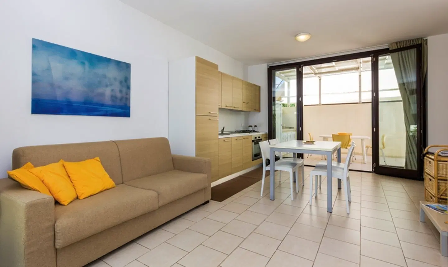 Kamena Residence ROOM_EXAMPLE