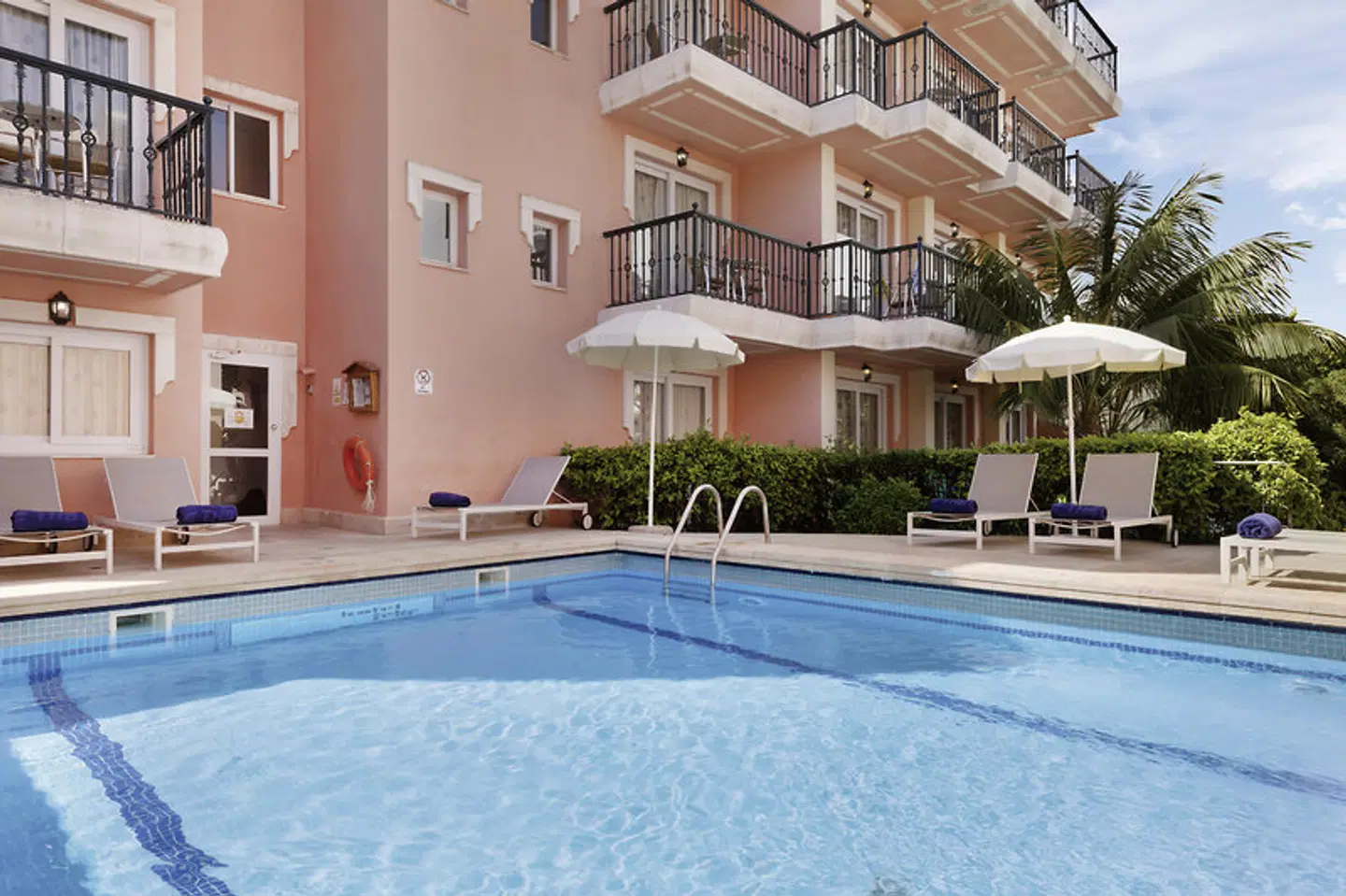 THB Felip EXTERIOR