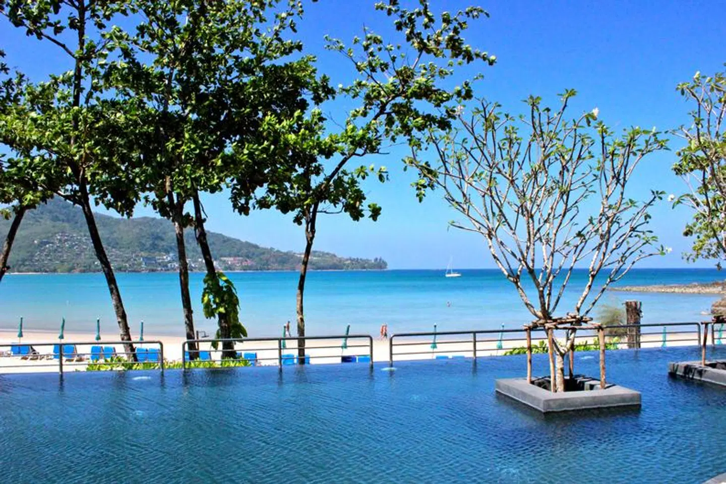 Novotel Phuket Kamala Beach OUTDOOR_POOL
