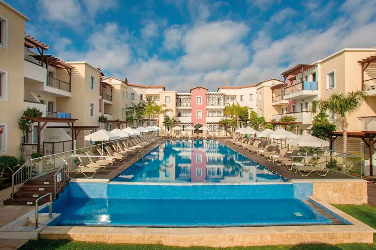 Louis Althea Beach OUTDOOR_POOL