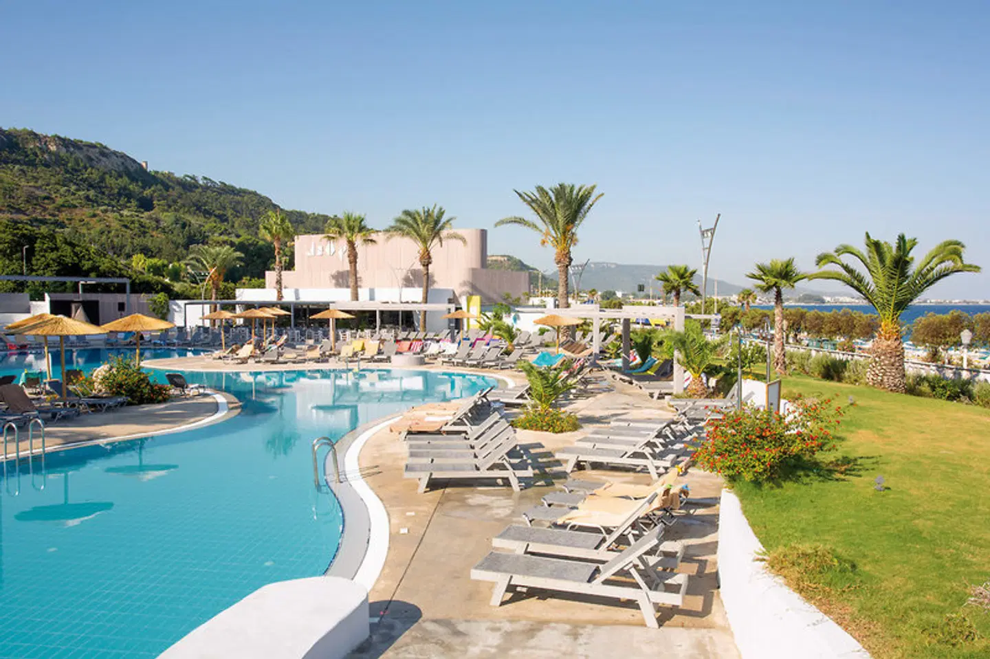 Akti Imperial Deluxe Resort & Spa Dolce by Wyndham OUTDOOR_POOL