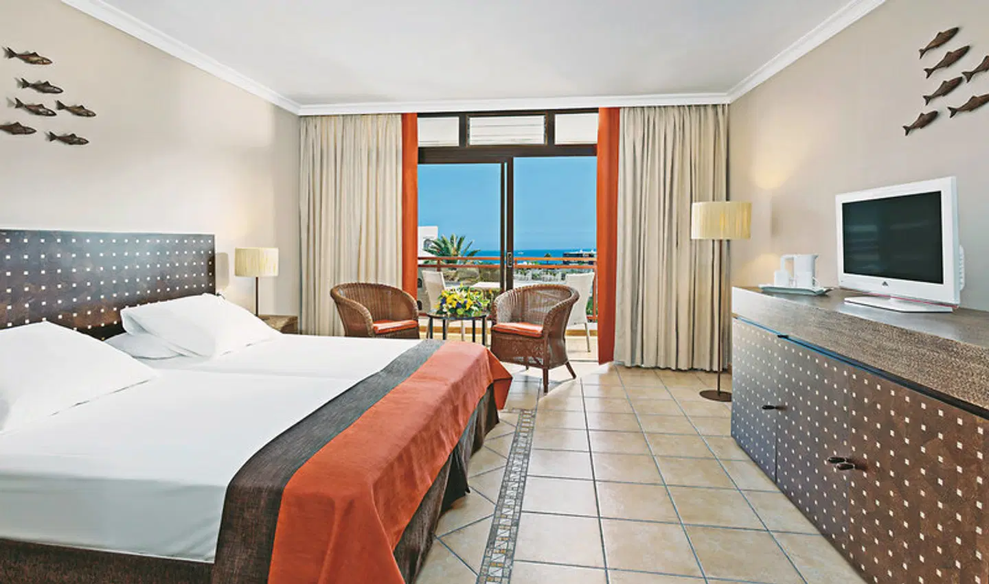 Seaside Sandy Beach ROOM_EXAMPLE