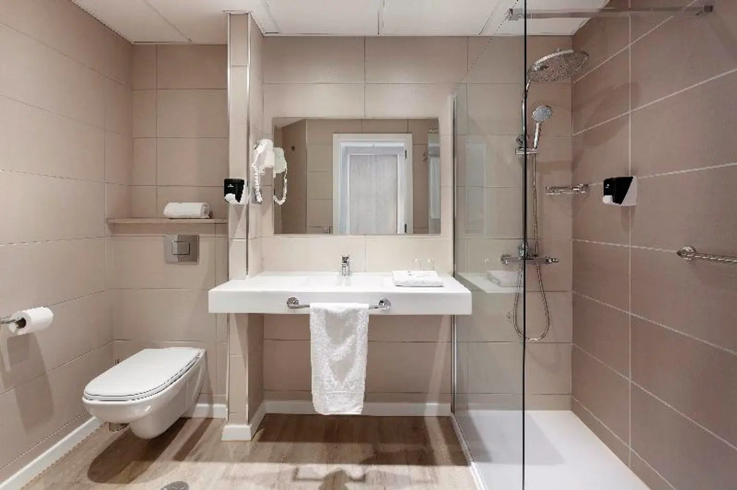 Alua Tenerife Badezimmer