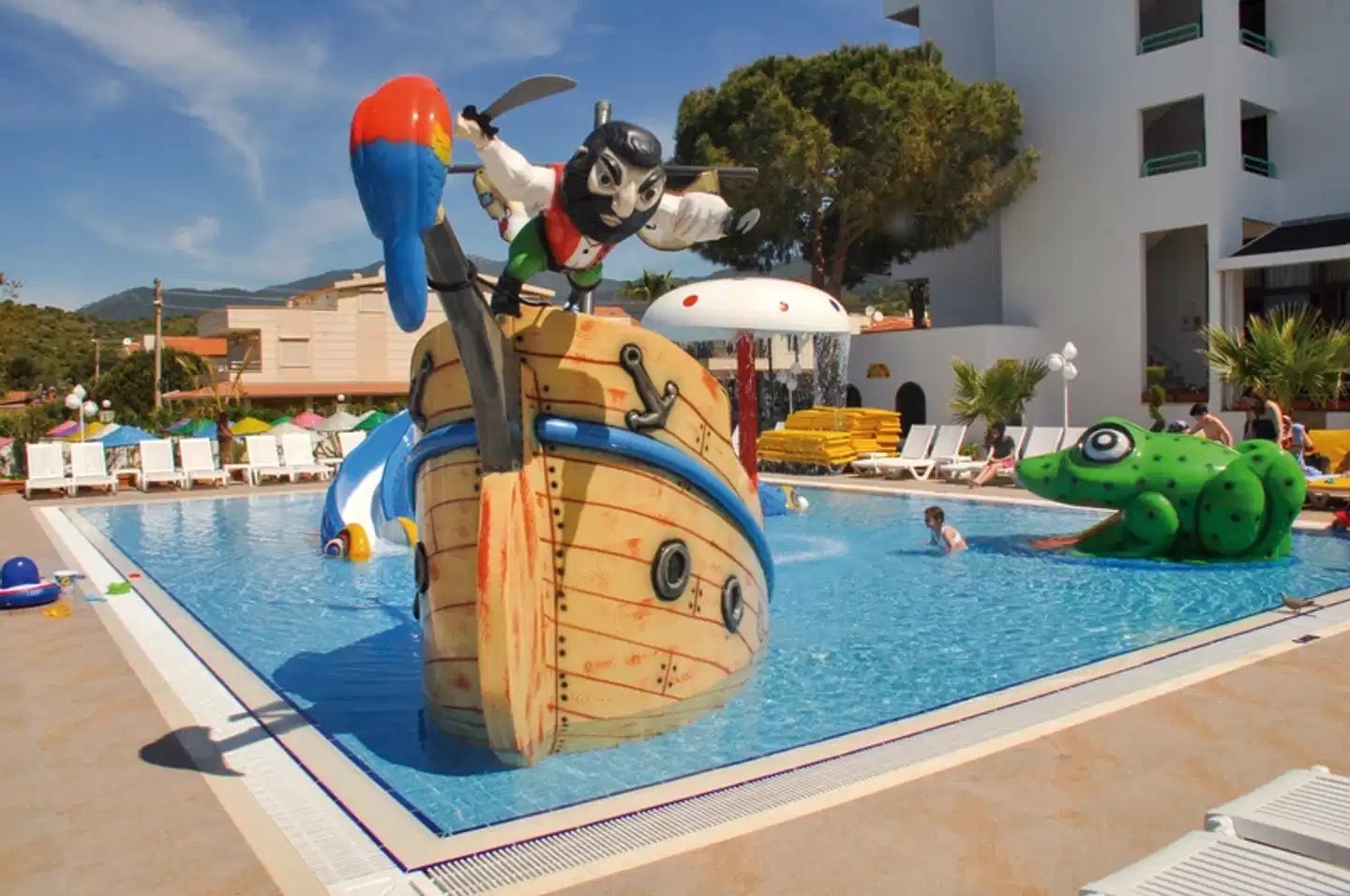 Grand Efe Sport und Entertainment