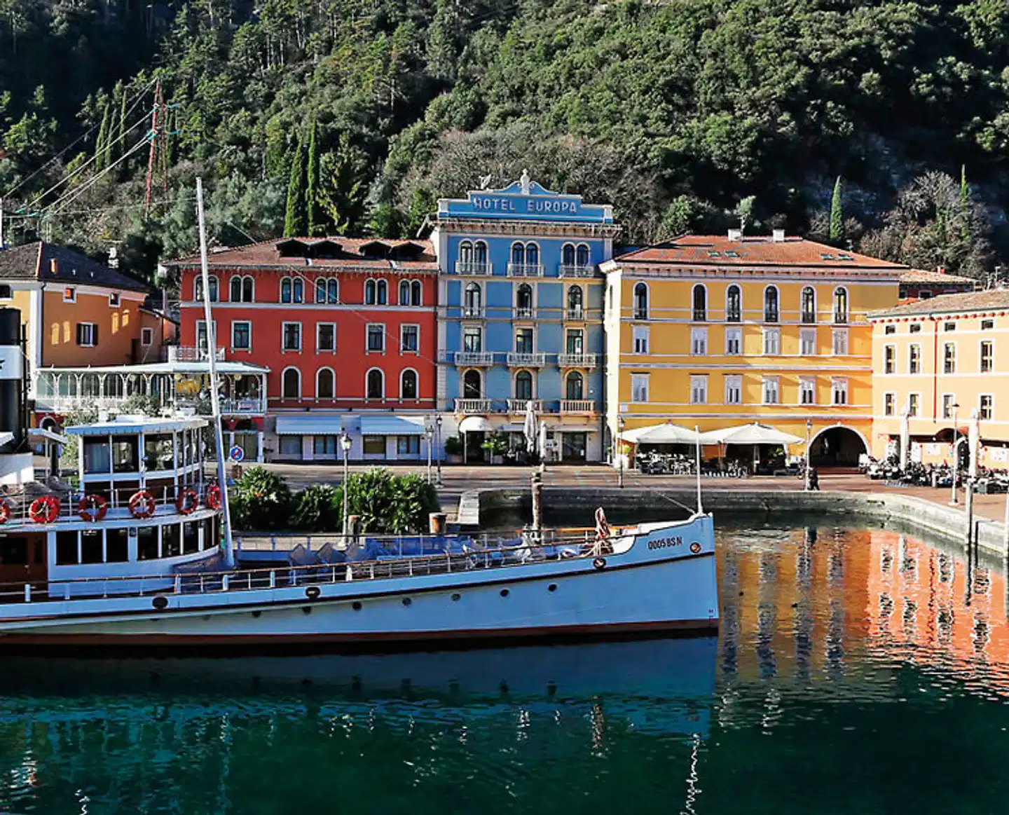 Europa Skypool & Panorama Aussenansicht