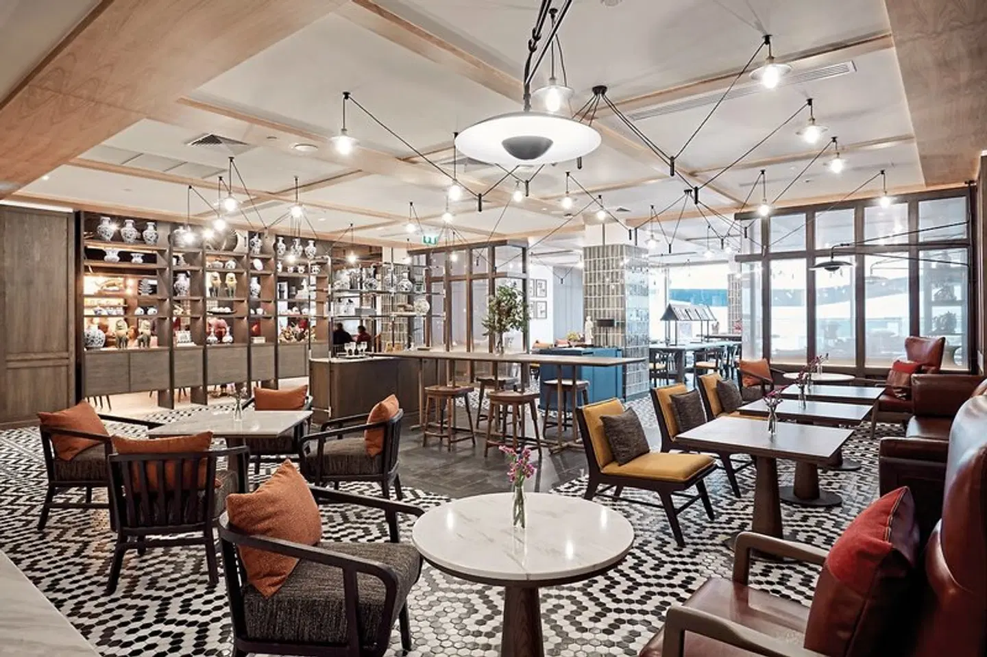 The Montien Surawong Bangkok Bar