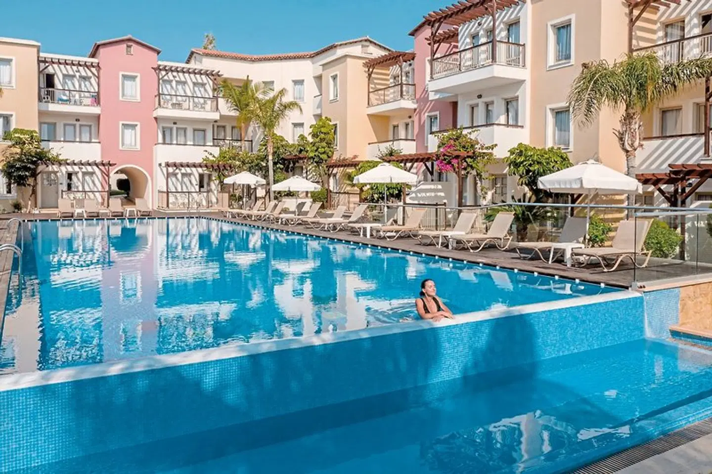 Louis Althea Beach OUTDOOR_POOL