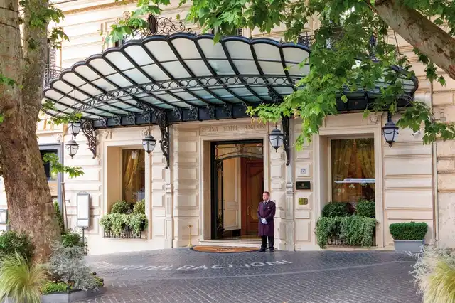 Baglioni Hotel Regina, Rome Aussenansicht