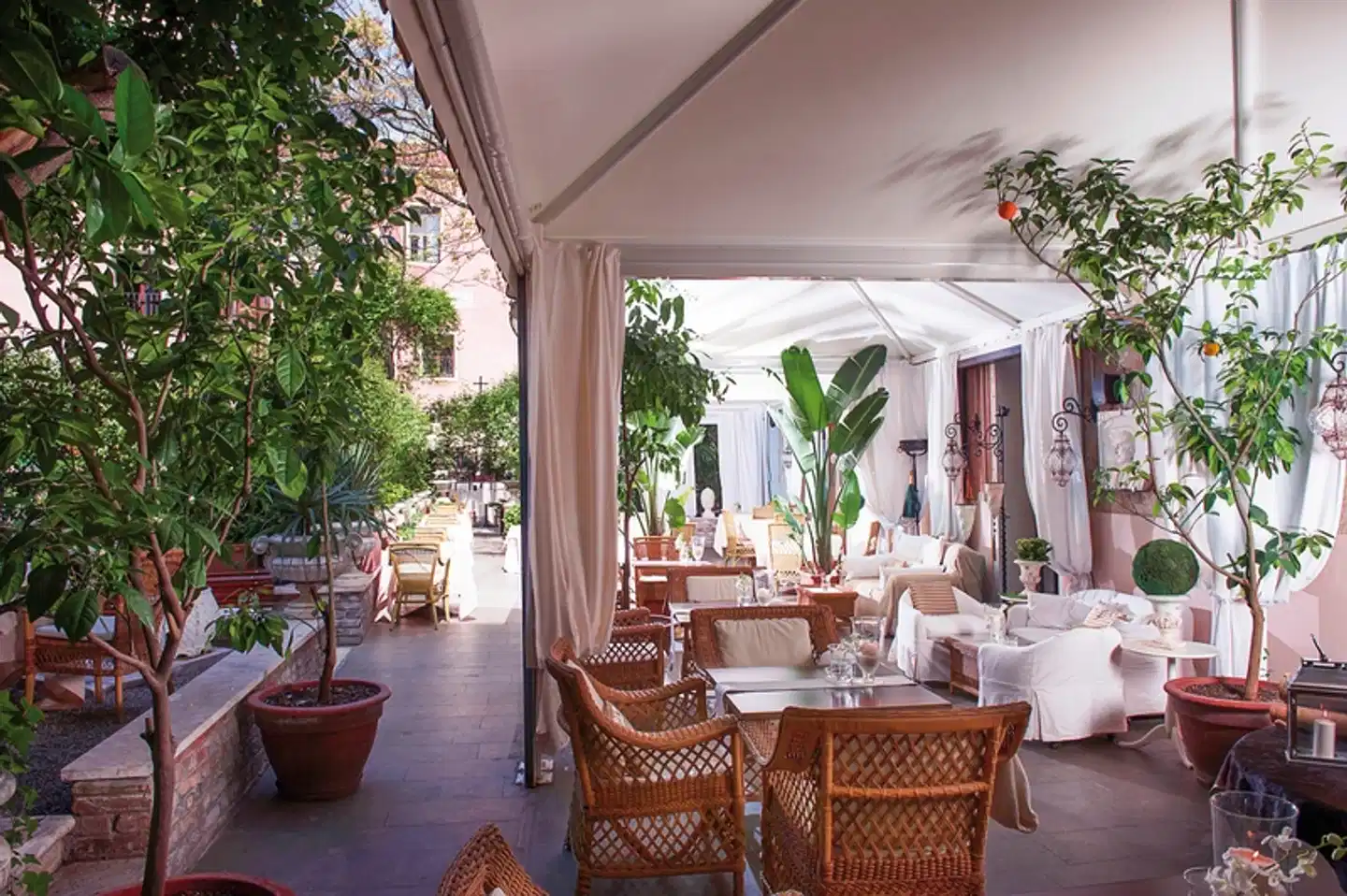 Hotel Metropole Restaurant