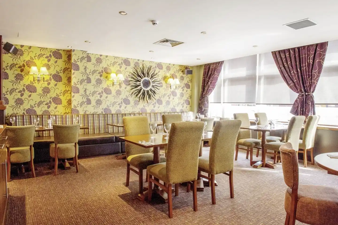 Premier Inn Tower Bridge Lobby