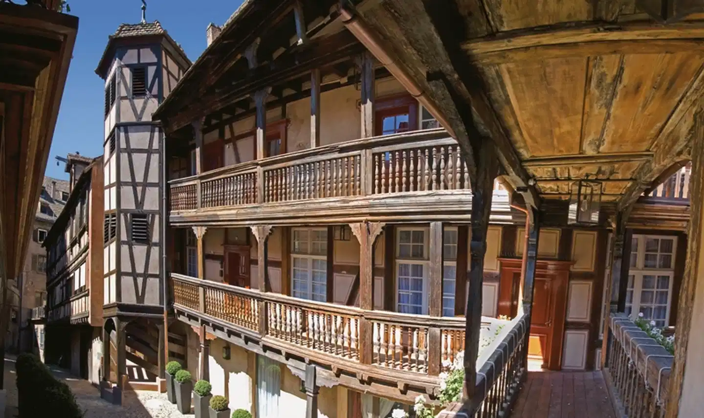 Cour du Corbeau Strasbourg MGallery Aussenansicht