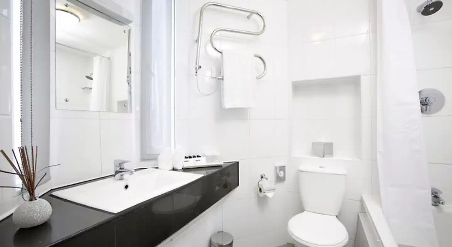 Thistle Bloomsbury Park Badezimmer