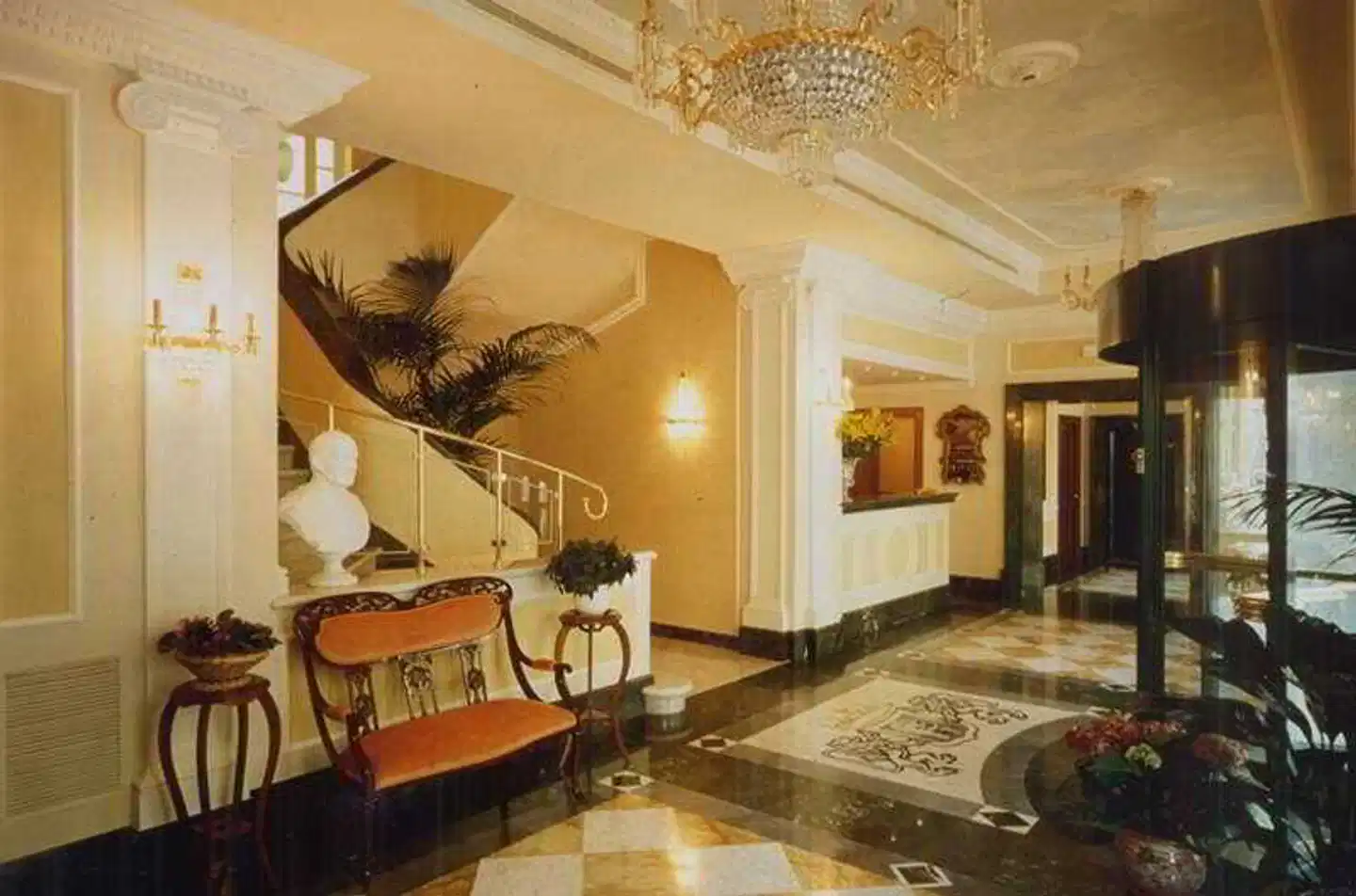 Mecenate Palace Lobby
