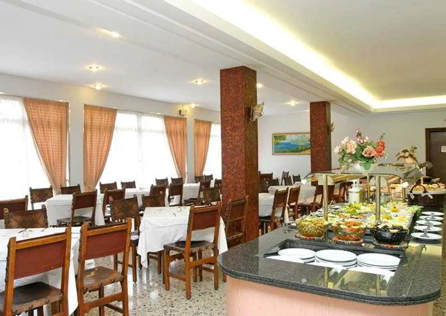 Hotel Iris Restaurant