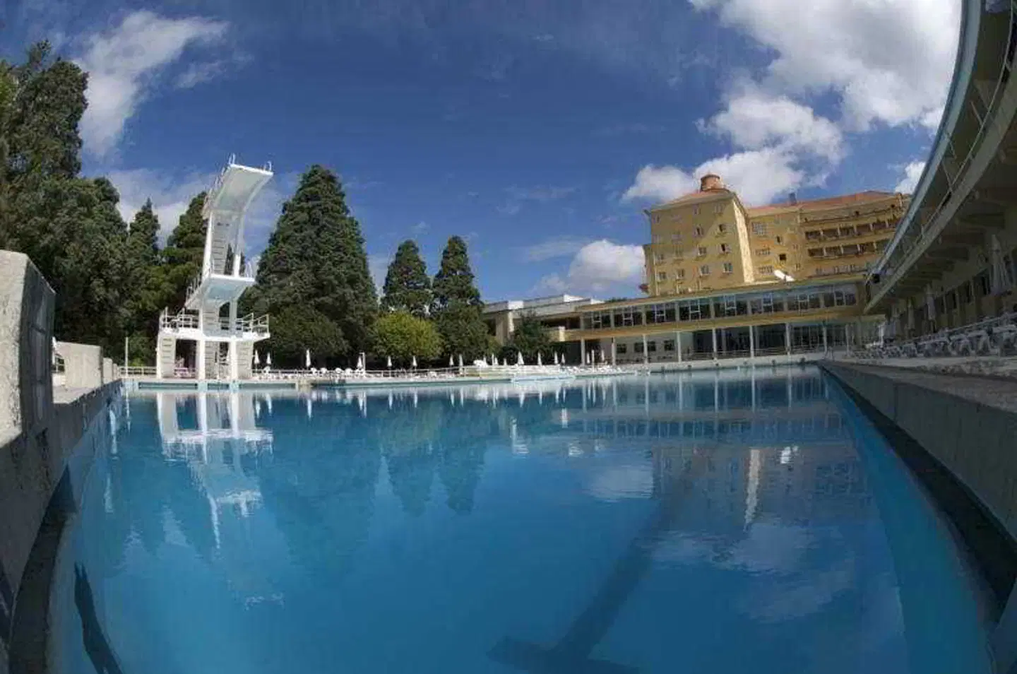 Grande Hotel De Luso OUTDOOR_POOL