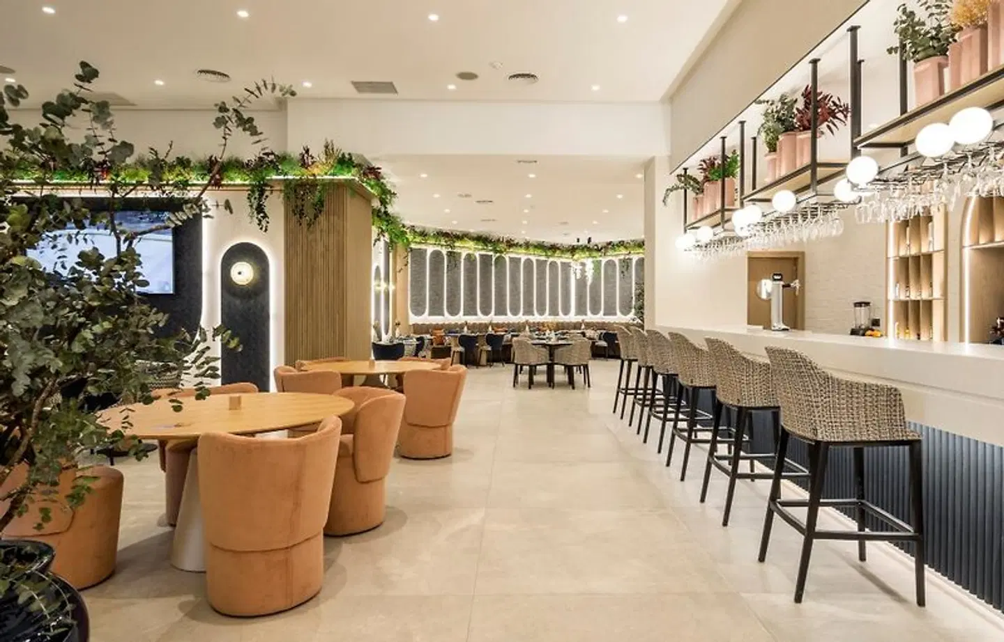Hotel ILUNION Les Corts Spa Bar