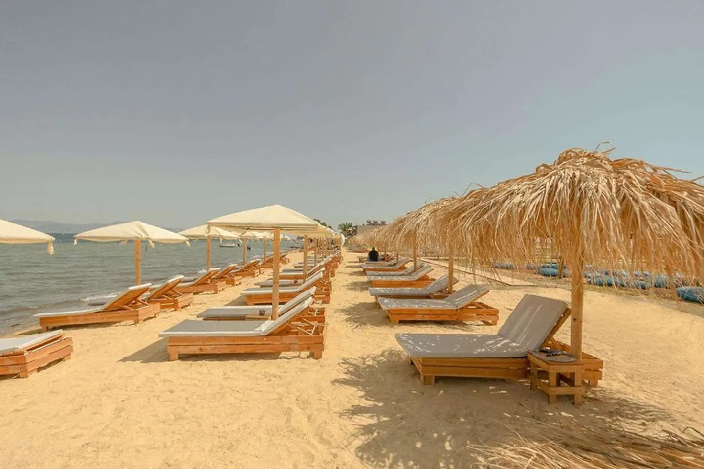Ekati Mare Lifestyle Resort Strand