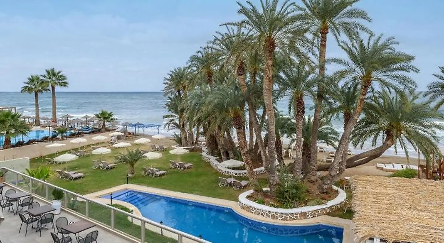 Palm Beach Hotel OUTDOOR_POOL