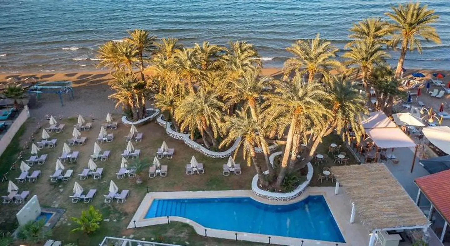 Palm Beach Hotel OUTDOOR_POOL