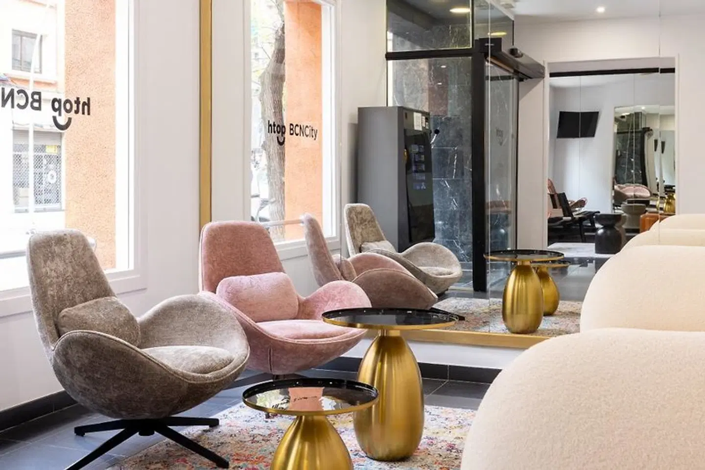 H TOP BCN City LOUNGE_LOBBY