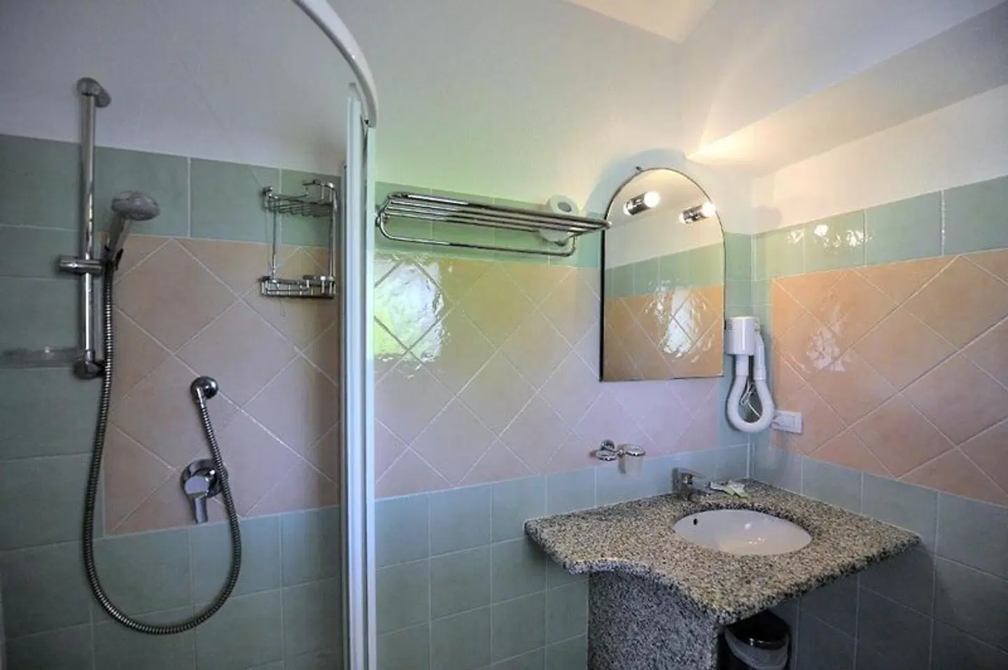 Cala Mirto Badezimmer