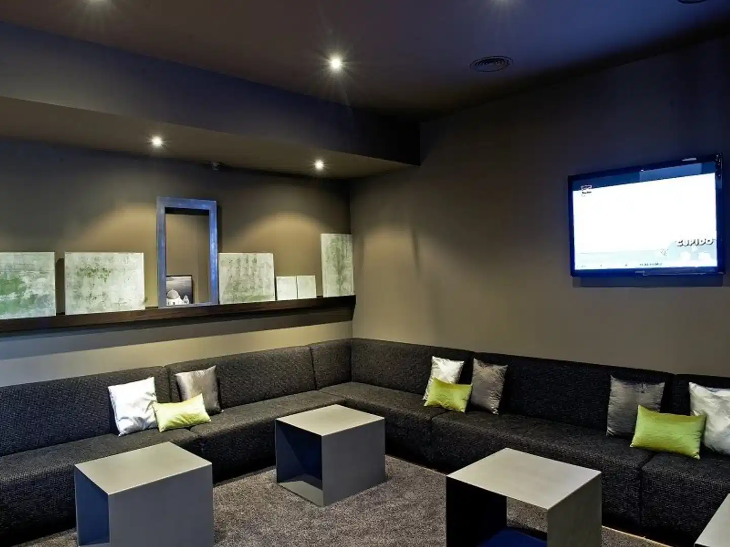 Alimara Lobby