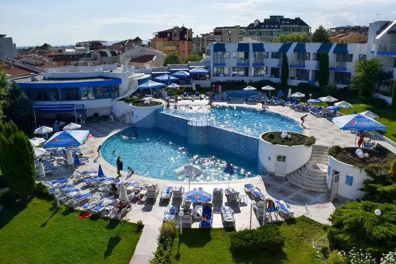 Sineva Park – Hotelfoto