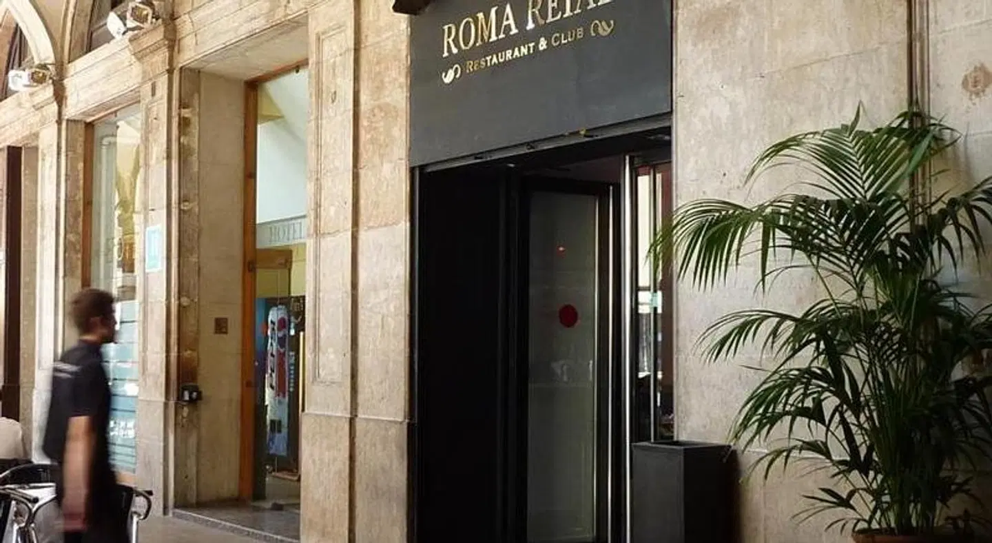 Roma Reial EXTERIOR