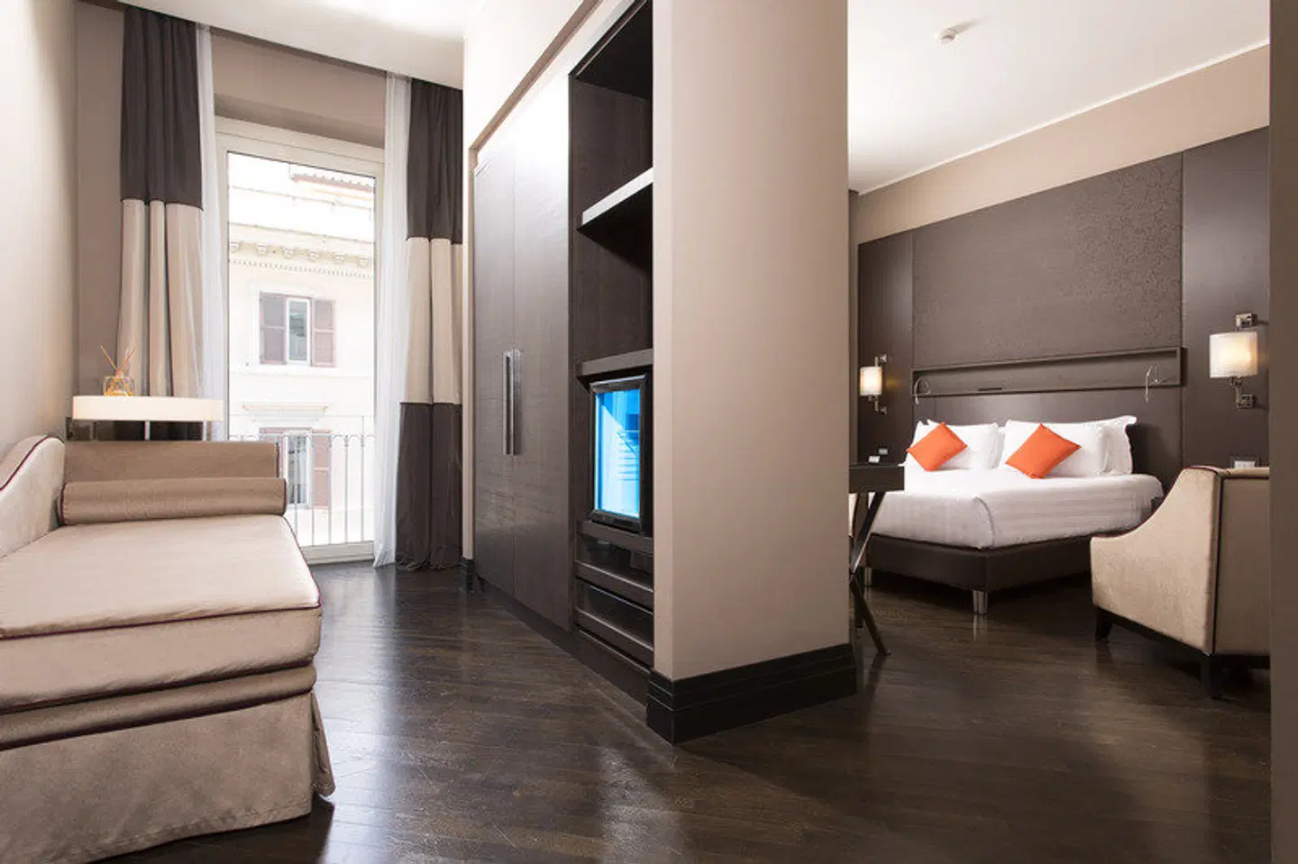 Rome Times Hotel EXTERIOR