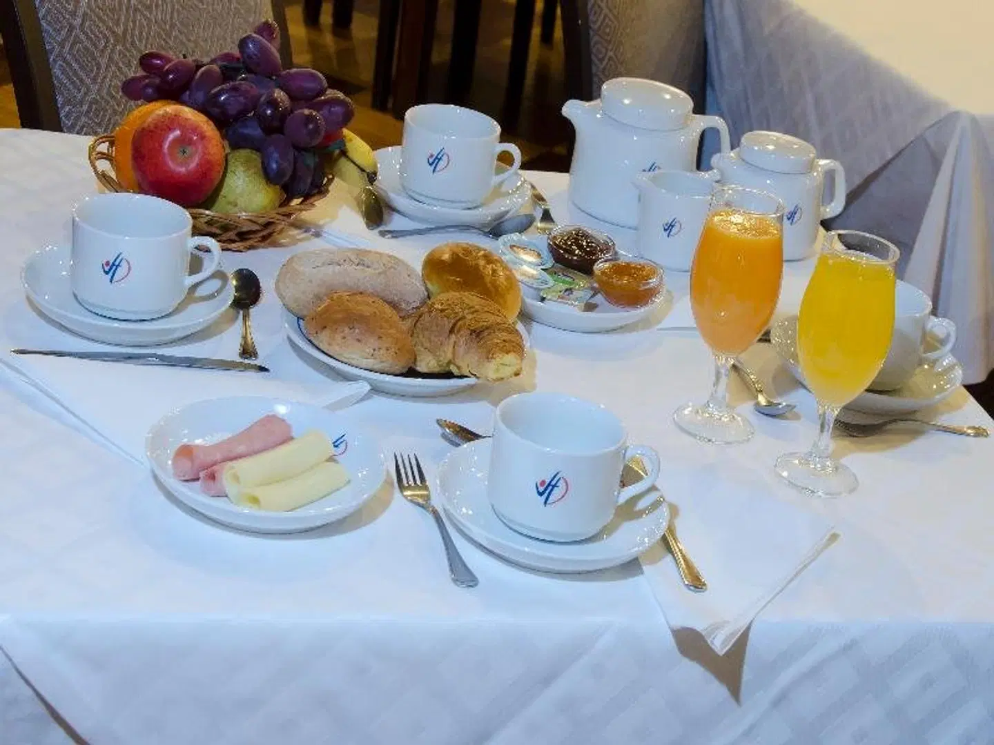 VIP Inn Berna Hotel Restaurant