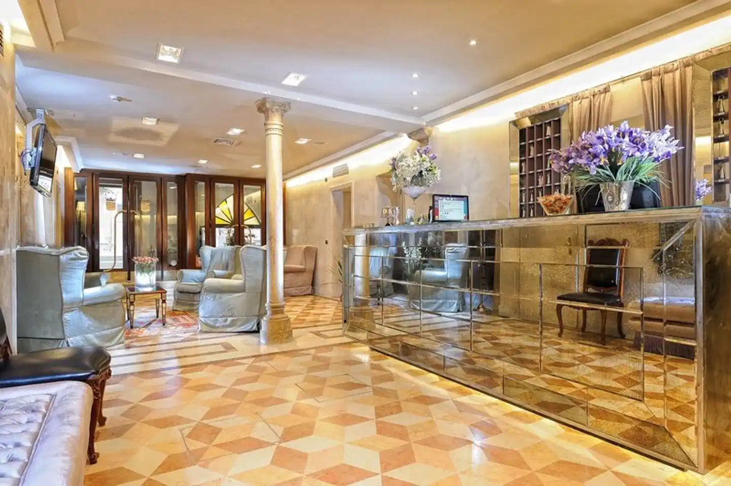 Ca' dei Conti Lobby