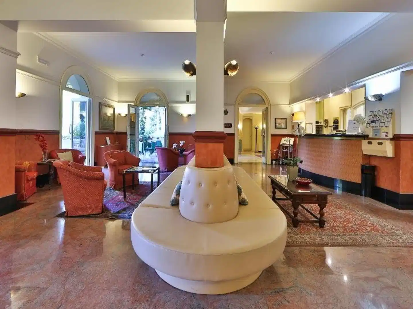 Biasutti Hotel Lobby