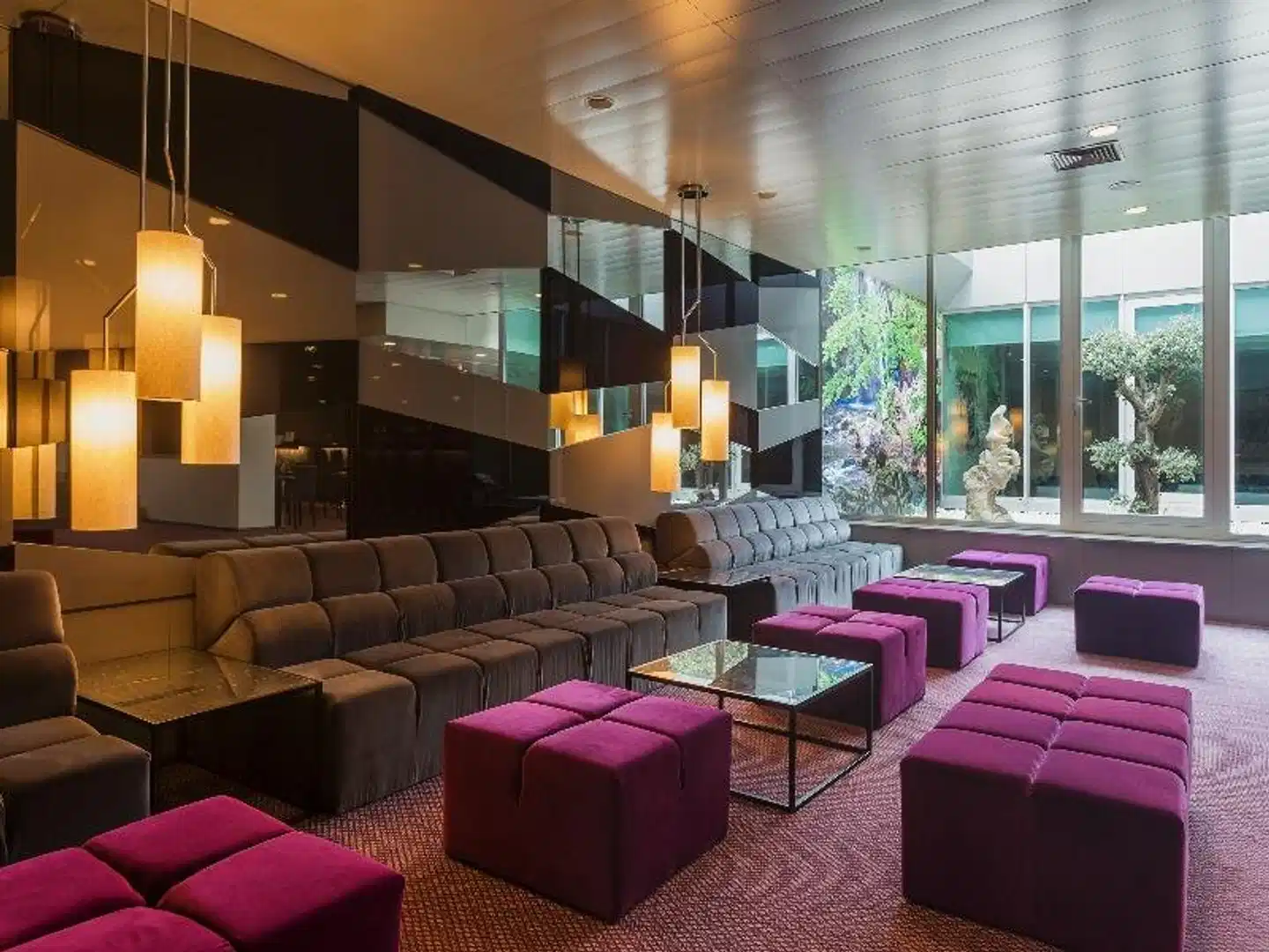 HF Ipanema Porto Lobby