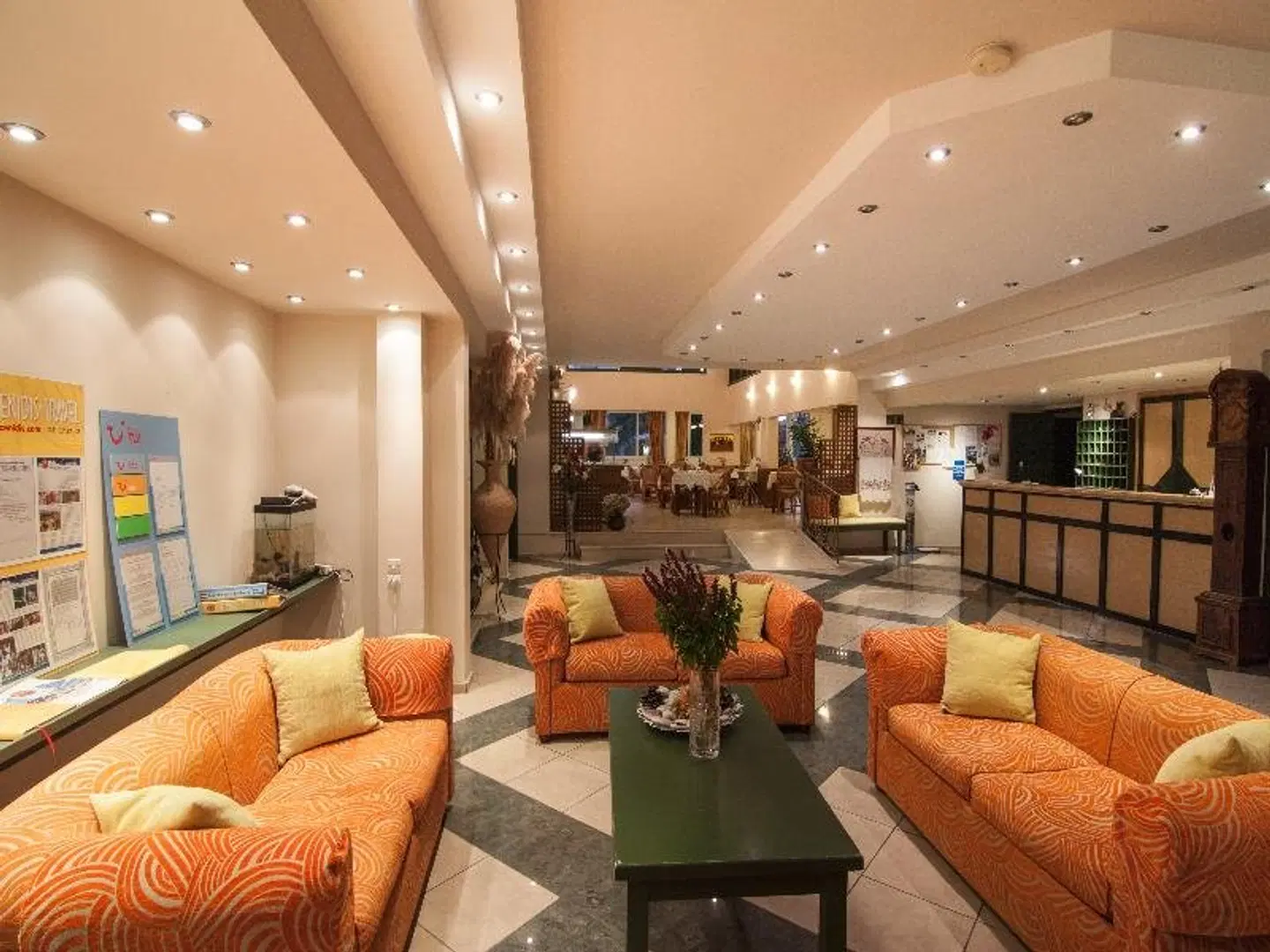 Trefon Hotel Apartments & Family Suites LOUNGE_LOBBY
