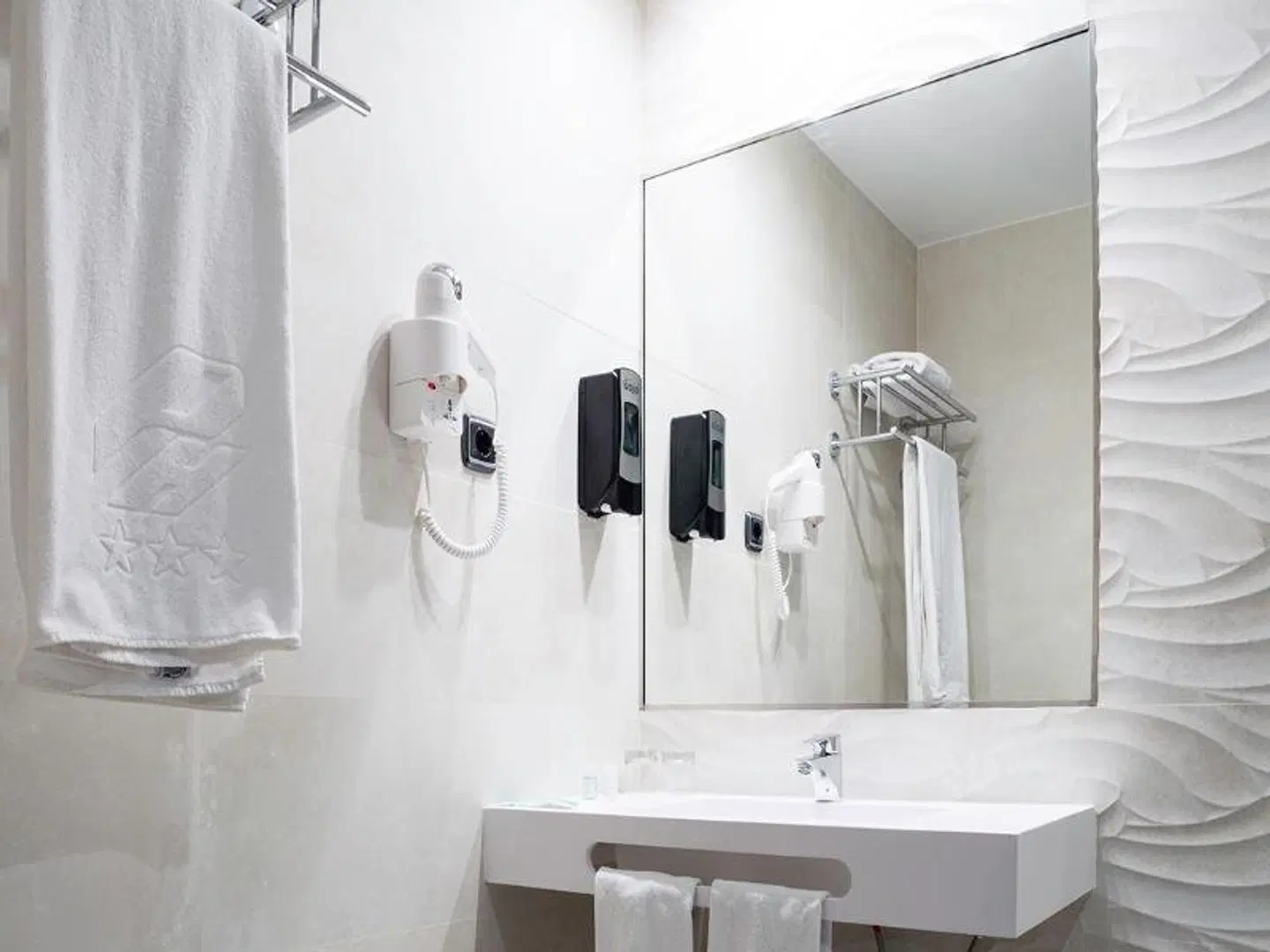 Hotel Zentral Parque Valladolid ROOM_EXAMPLE