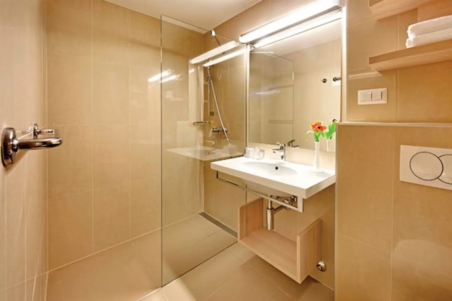 Valamar Club Tamaris Hotel Badezimmer