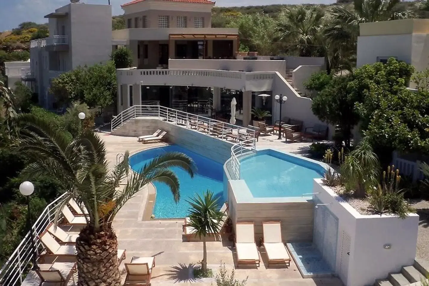 Pelagia Bay EXTERIOR