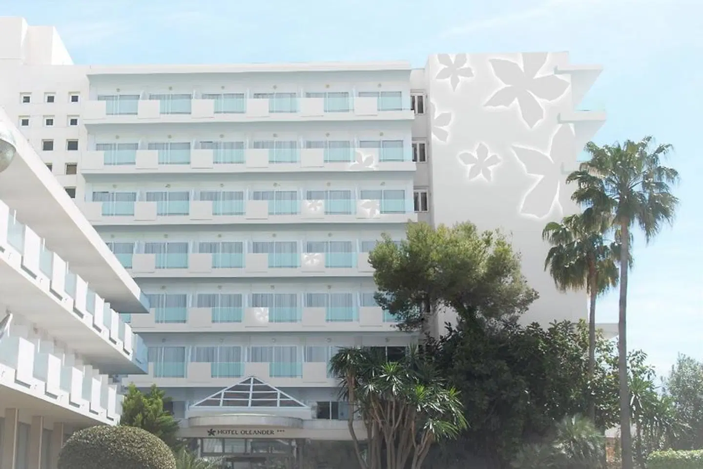 Oleander EXTERIOR