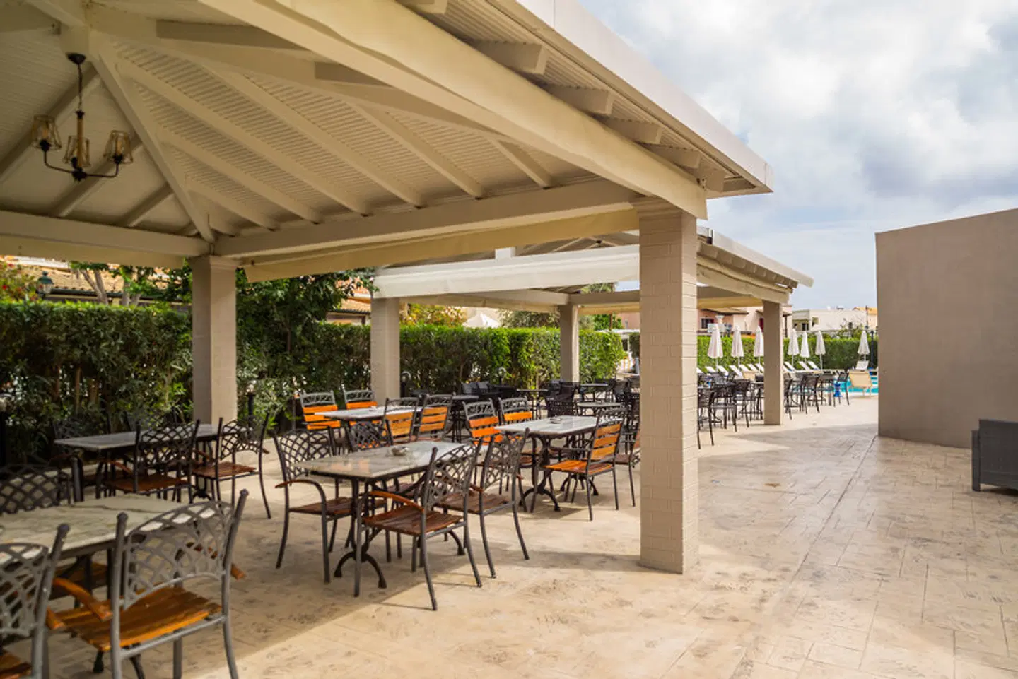 CNic Gemini Hotel Terrasse