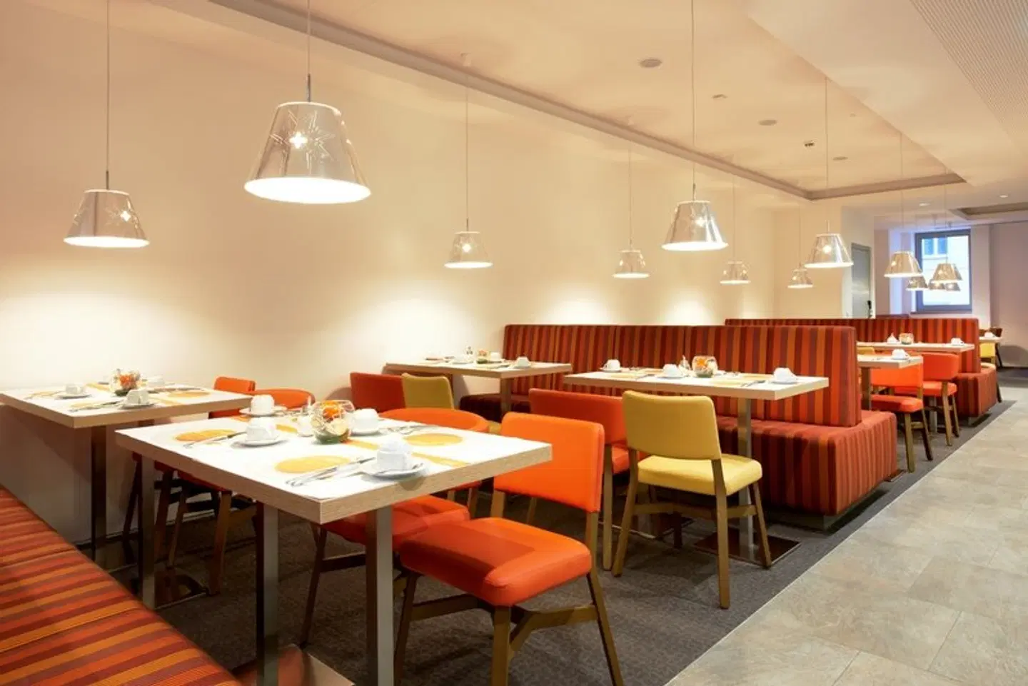Simm's Restaurant