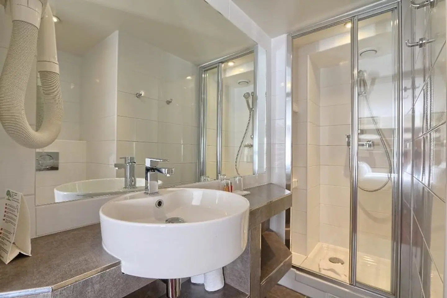 Mondial Badezimmer