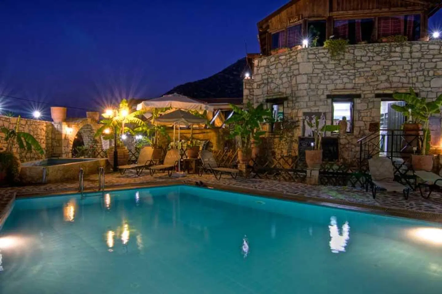 Stone Village Petrino Horio OUTDOOR_POOL