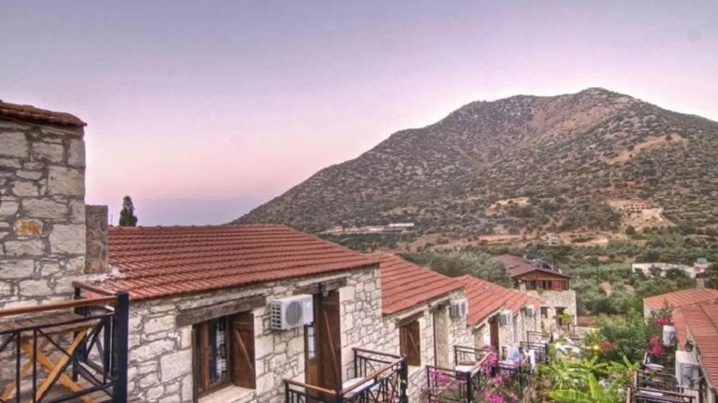 Stone Village Petrino Horio EXTERIOR